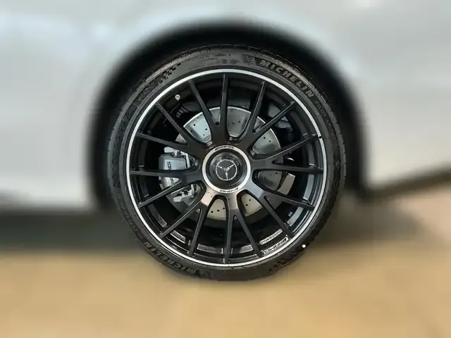 Mercedes-Benz E 53 AMG