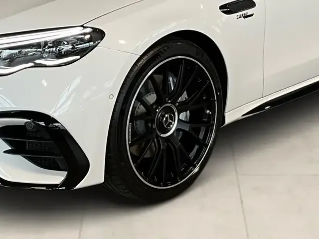 Mercedes-Benz E 53 AMG