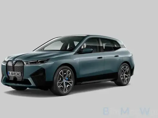 BMW iX
