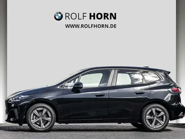 BMW 216