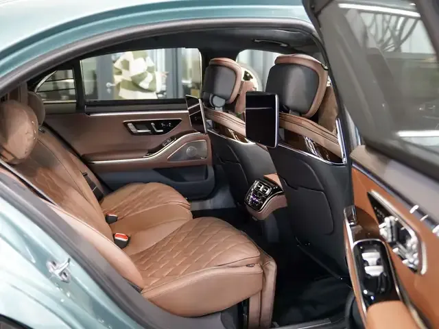 Mercedes-Benz S 500