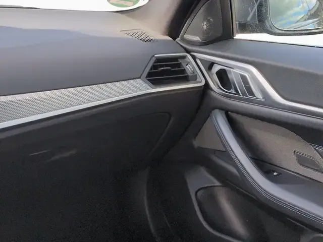 BMW 440