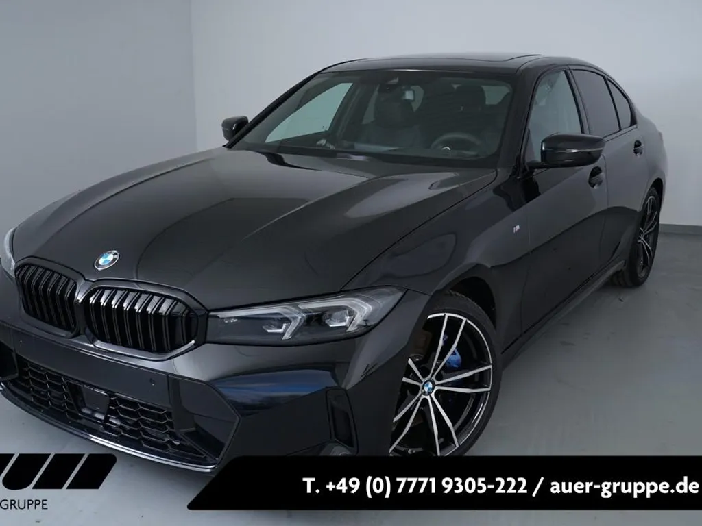 BMW 330