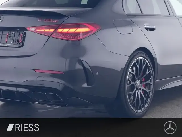 Mercedes-Benz C 63 AMG