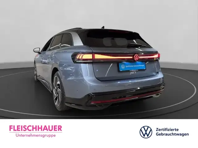 Volkswagen ID.7