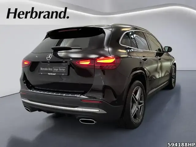 Mercedes-Benz GLA 250