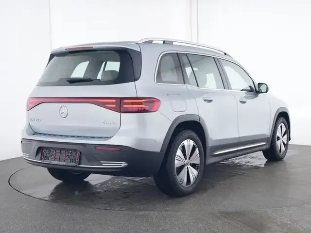 Mercedes-Benz EQB 350