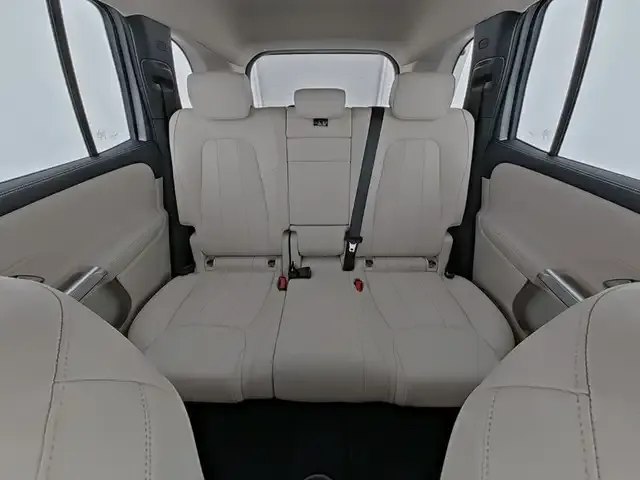 Mercedes-Benz EQB 350