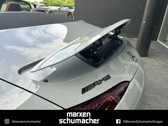 Mercedes-Benz SL 63 AMG