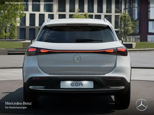 Mercedes-Benz EQB 300