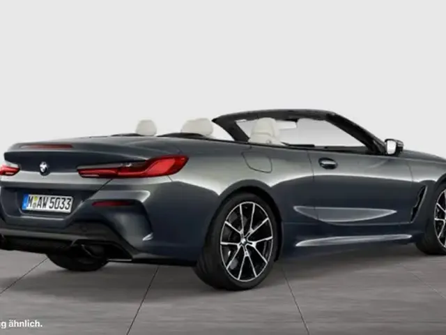 BMW 840