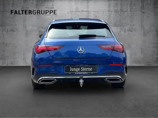 Mercedes-Benz CLA 220