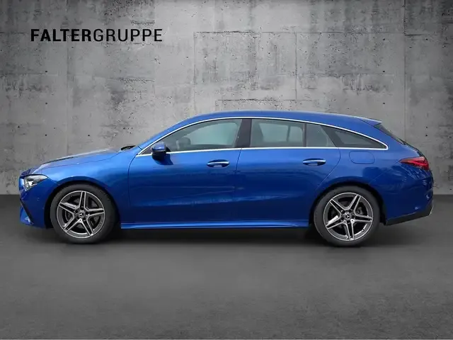 Mercedes-Benz CLA 220