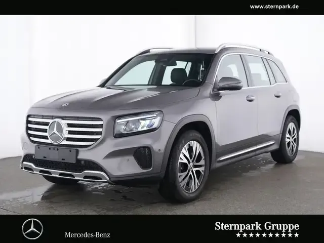 Mercedes-Benz GLB 250