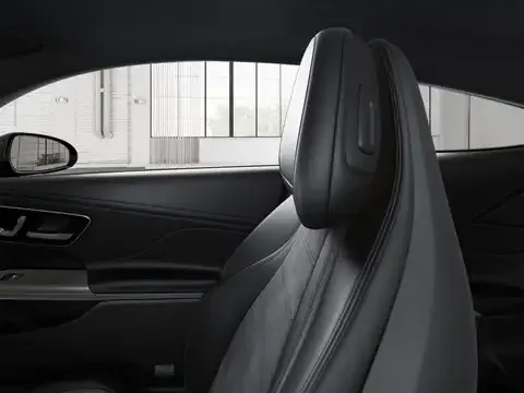 Mercedes-Benz CLE 180