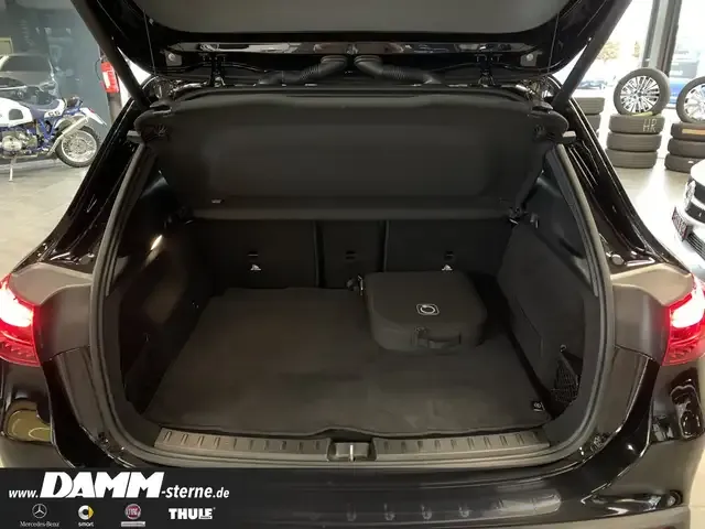 Mercedes-Benz EQA 300