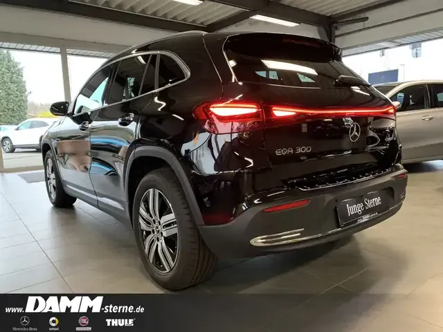 Mercedes-Benz EQA 300