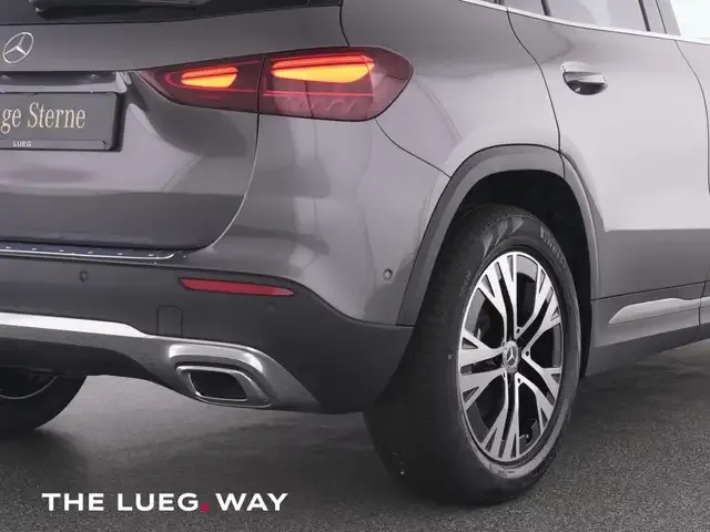 Mercedes-Benz GLA 200