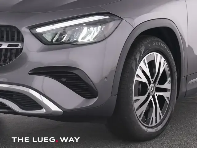 Mercedes-Benz GLA 200