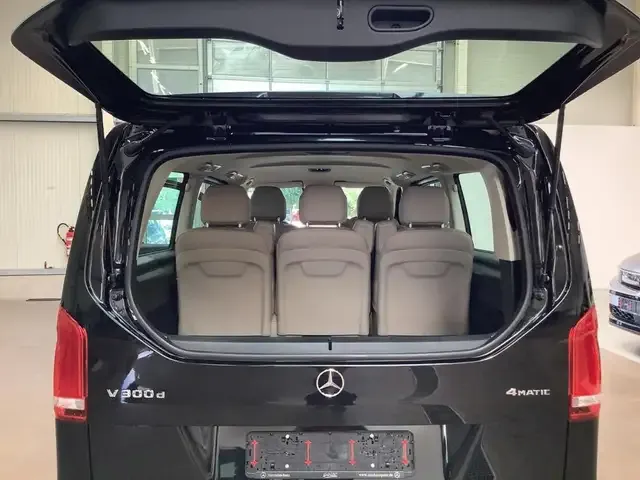 Mercedes-Benz V 300