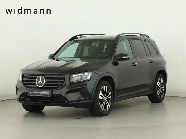 Mercedes-Benz GLB 200