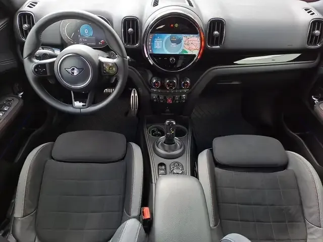 MINI John Cooper Works Countryman