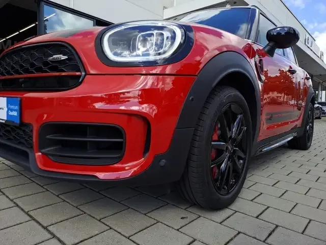 MINI John Cooper Works Countryman
