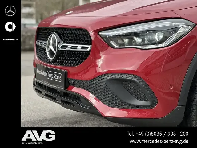 Mercedes-Benz GLA 200