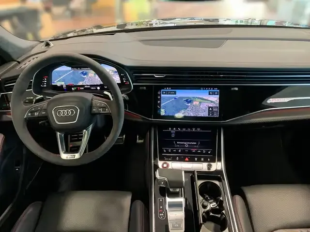 Audi RS Q8