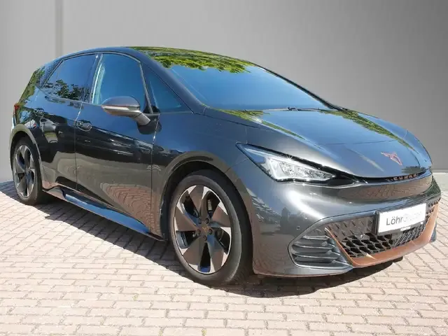 CUPRA Born