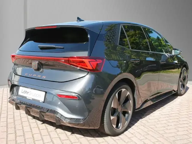 CUPRA Born