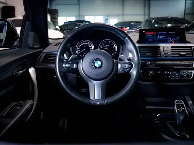 BMW 240