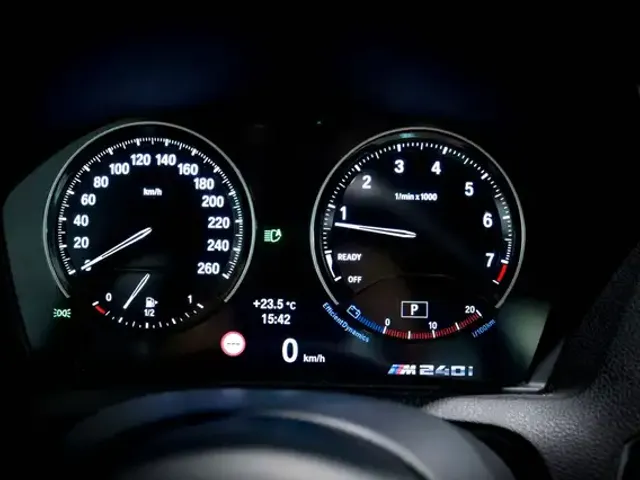 BMW 240