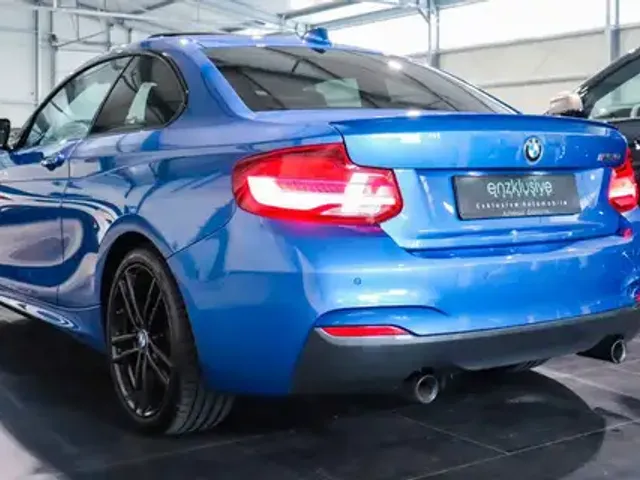 BMW 240