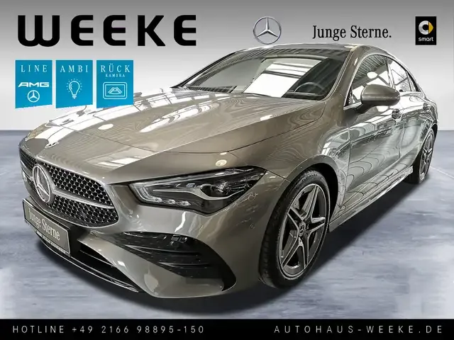 Mercedes-Benz CLA 200
