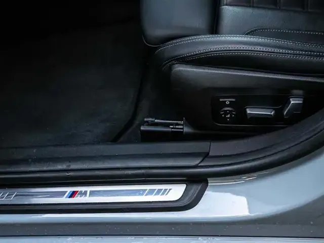 BMW 340