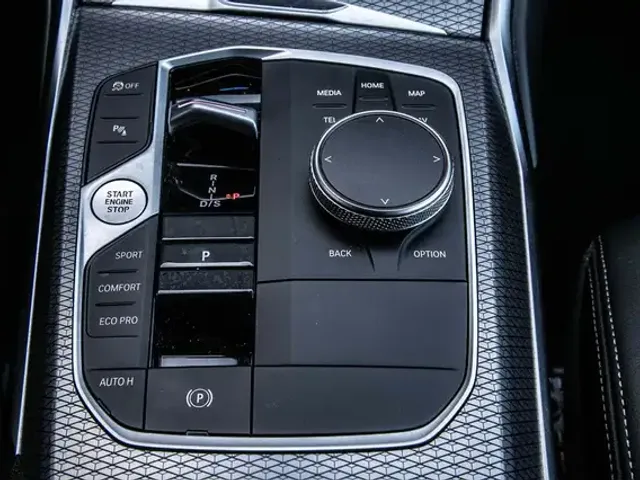 BMW 340