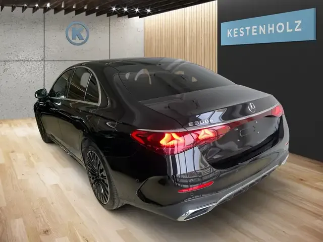 Mercedes-Benz E 300