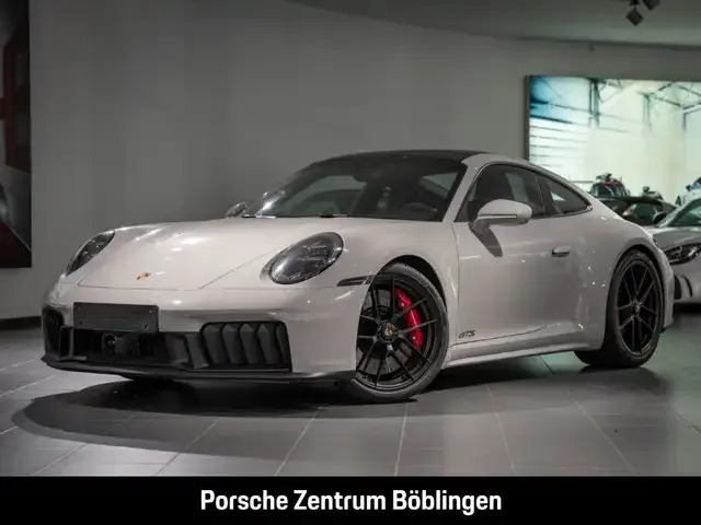 Porsche 992