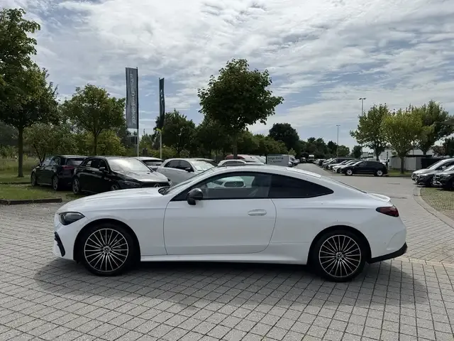 Mercedes-Benz CLE 300