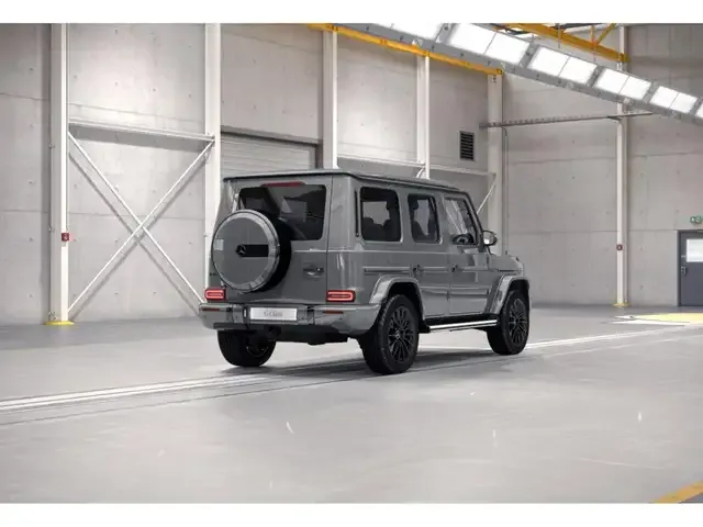 Mercedes-Benz G 400