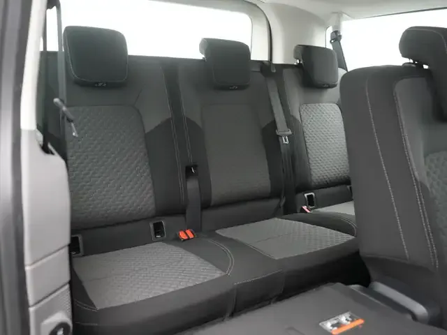 Volkswagen T7 Caravelle