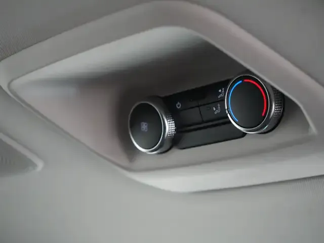 Volkswagen T7 Caravelle