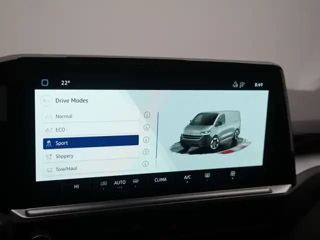 Volkswagen T7 Caravelle