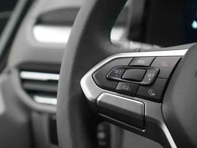 Volkswagen T7 Caravelle