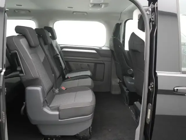 Volkswagen T7 Caravelle