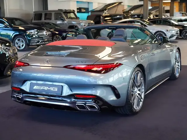 Mercedes-Benz SL 63 AMG