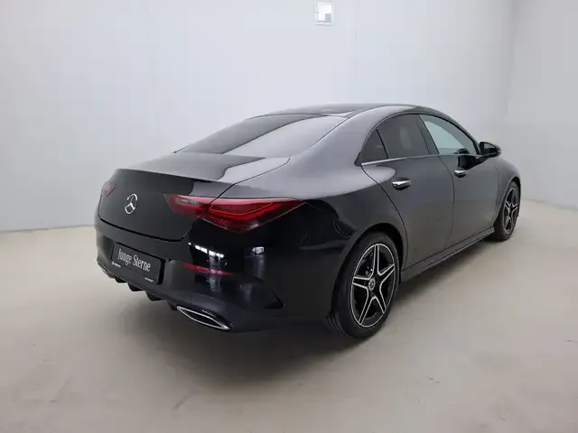 Mercedes-Benz CLA 180