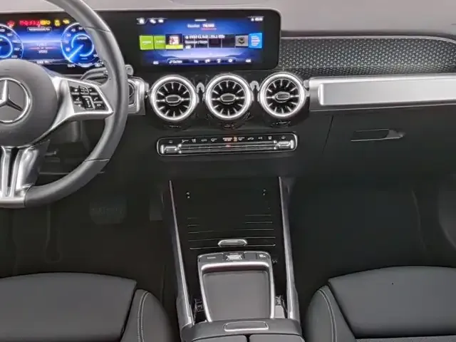 Mercedes-Benz EQB 350