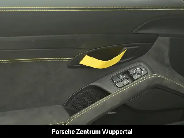 Porsche 718 Spyder